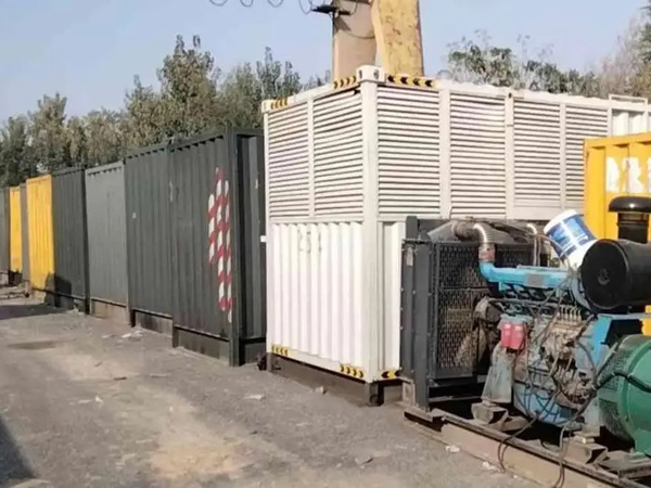 合浦200KW柴油发电机机组每小时油耗是多少？